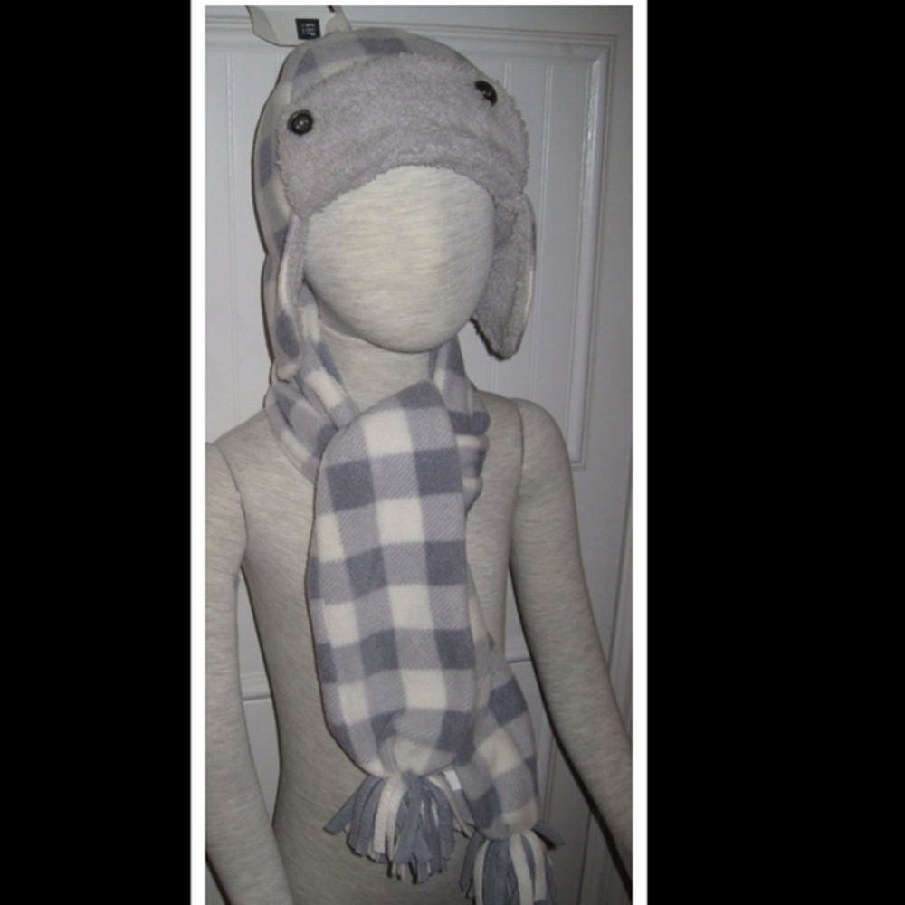Gap Kids Sherpa Fleece Trapper Hat Scarf Set 8/10